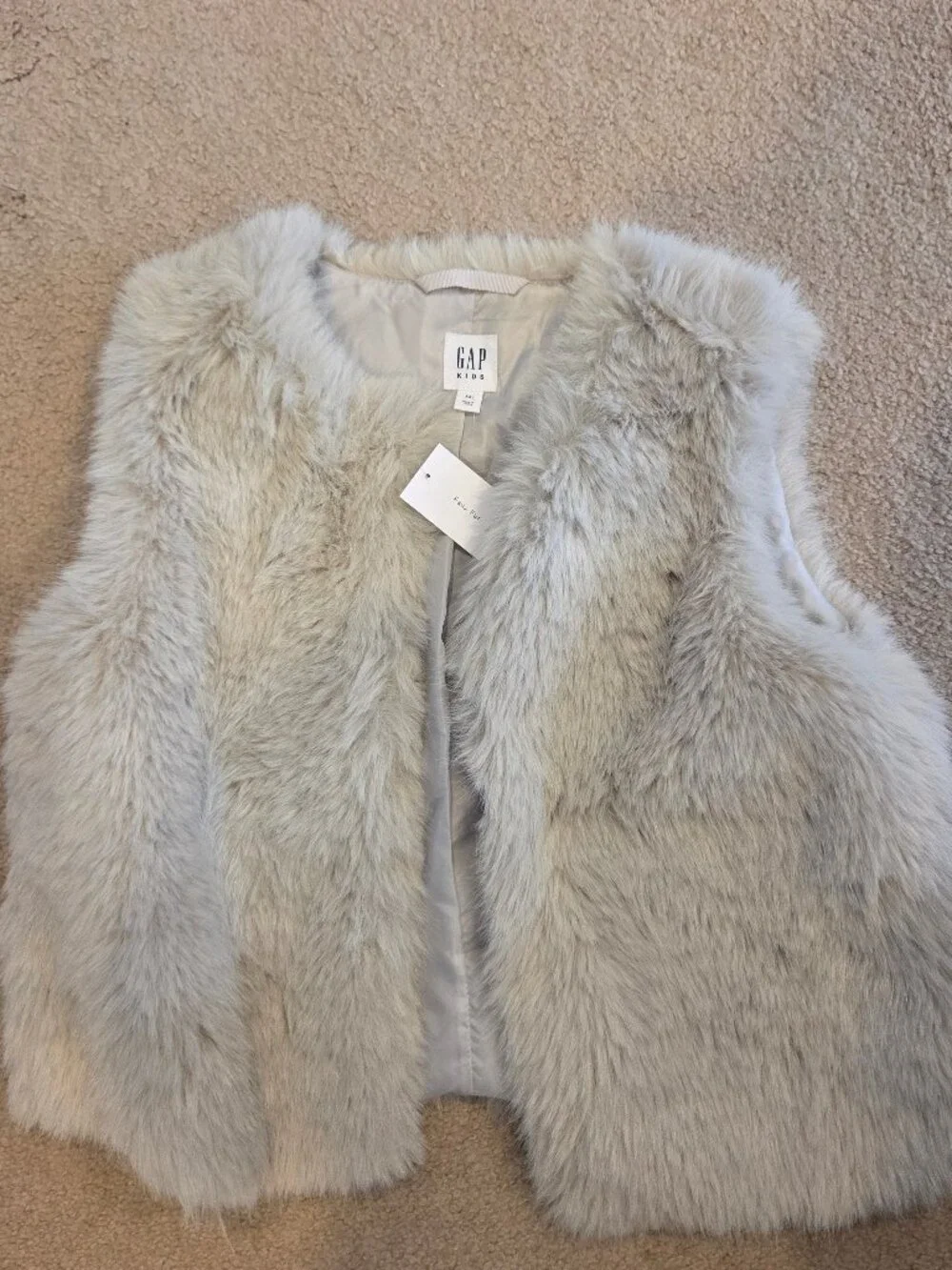 Gap Kids NWT Gray Faux Fur Vest Size XXL